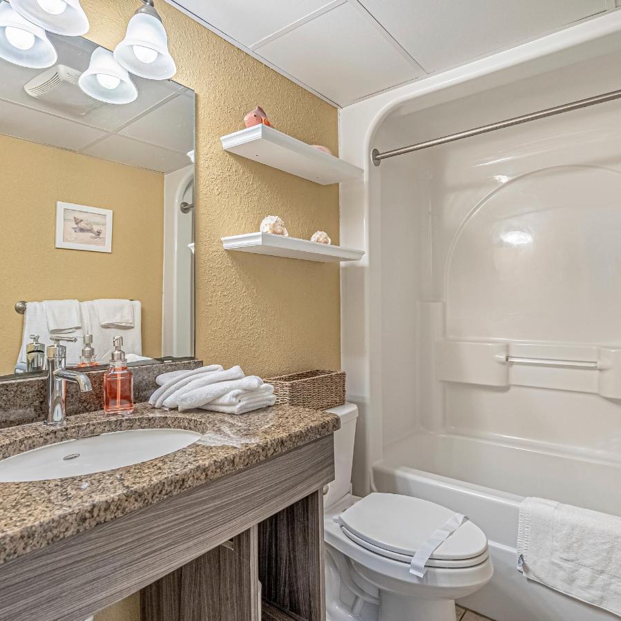 Soothing Oceanview Getaway -- Free Wi-Fi & Free Parking, New Listing Lejlighedshotel Myrtle Beach Eksteriør billede